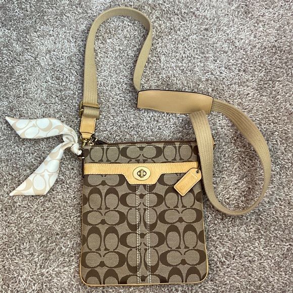 Coach Handbags - Coach crossbody, one mark on back, normal wear on front clasp (last two pics)